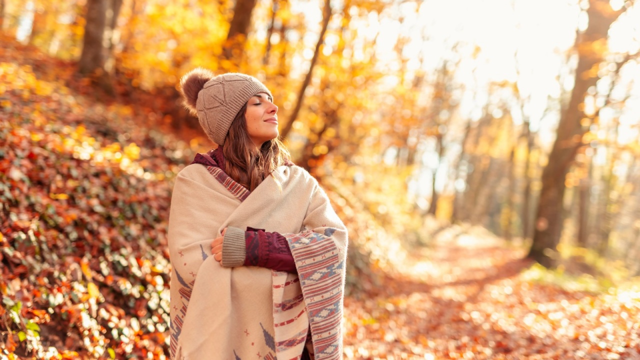 ragazza in autunno